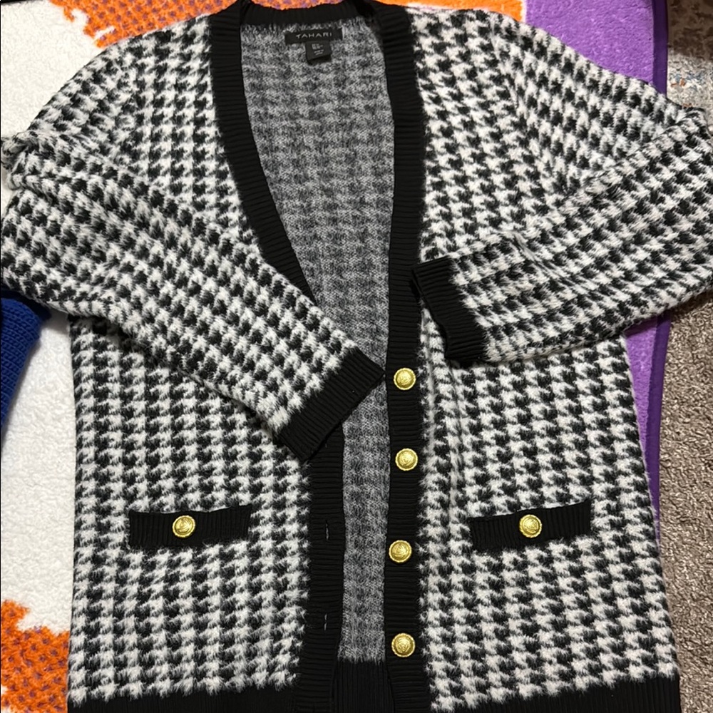 Tahari Black and White Houndstooth Cardigan